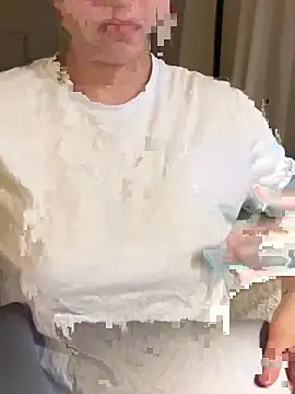 Snapshot of Sara0202 chatting on February 26, 9:15 pm Sara0202 online show from February 26, 9:15 pm