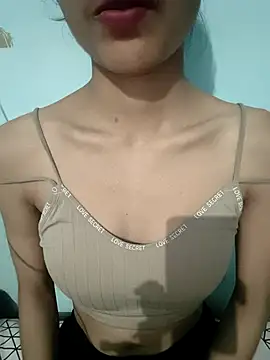 alisha khan1 online show from February 9, 3:54 pm