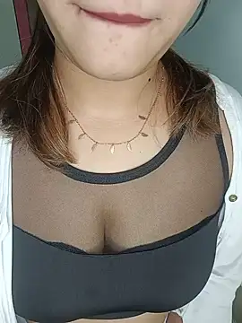 Snapshot of SAVITA-STRIP chatting on July 16, 7:22 pm SAVITA-STRIP online show from July 16, 7:22 pm