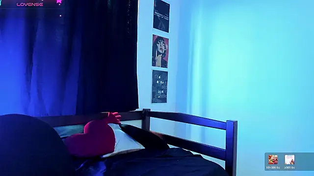 Snapshot of SamanthaGriim chatting on February 13, 10:21 pm SamanthaGriim online show from February 13, 10:21 pm