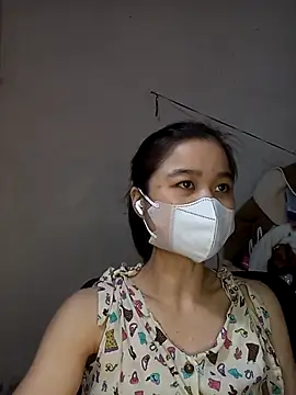 Daisy-lusia2026 online show from March 26, 2:15 pm