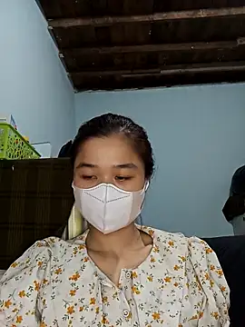 Daisy-lusia2026 online show from May 7, 1:14 pm