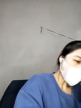 Daisy-lusia2026 online show from April 13, 2:21 pm