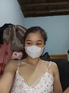 Daisy-lusia2026 online show from June 6, 11:10 pm