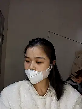 Daisy-lusia2026 online show from April 2, 2:35 pm