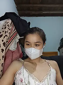 Daisy-lusia2026 online show from June 28, 11:49 am