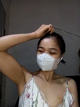 Daisy-lusia2026 online show from April 22, 11:22 pm