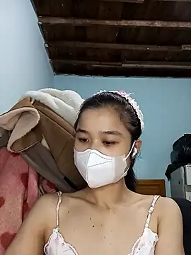 Daisy-lusia2026 online show from July 5, 11:17 am