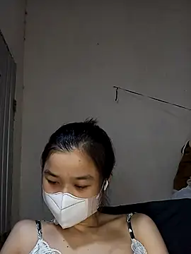 Daisy-lusia2026 online show from April 24, 3:19 am
