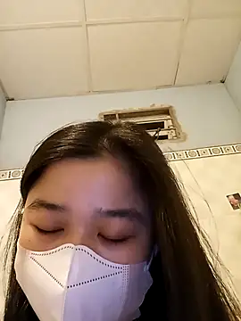 Daisy-lusia2026 online show from April 15, 10:21 pm