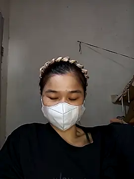 Daisy-lusia2026 online show from March 22, 10:28 am