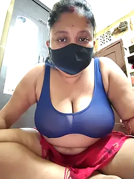 Curvy Trisha online show from April 20, 7:26 pm