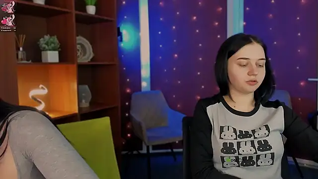 stella flower online show from February 4, 3:40 pm