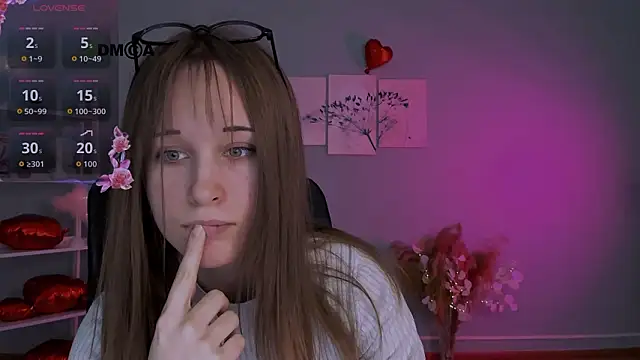 eira mouse online show from February 21, 9:44 am