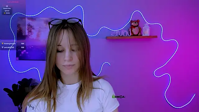 eira mouse online show from March 1, 1:00 pm