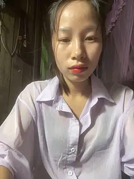 Snapshot of -Xenia_ chatting on March 27, 4:41 pm -Xenia online show from March 27, 4:41 pm