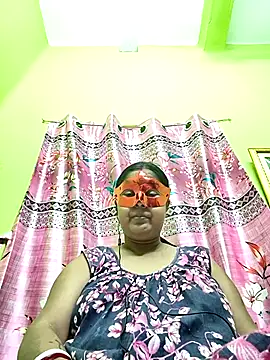 Snapshot of mahi893 chatting on February 13, 5:24 pm mahi893 online show from February 13, 5:24 pm