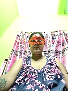 Snapshot of mahi893 chatting on June 9, 6:31 pm mahi893 online show from June 9, 6:31 pm