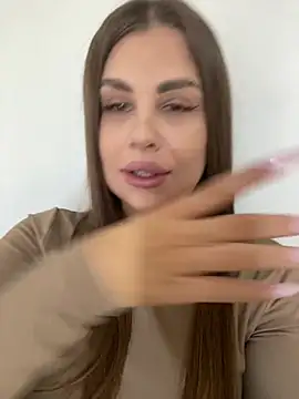 CutieLui  online show from February 19, 12:24 pm