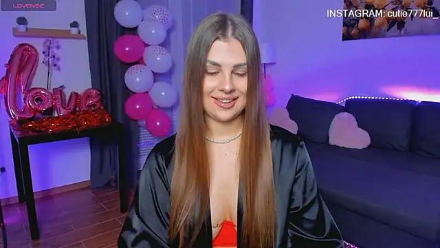 CutieLui  online show from February 10, 6:07 pm