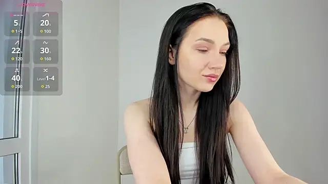 Helen  spark   online show from March 13, 2:05 am