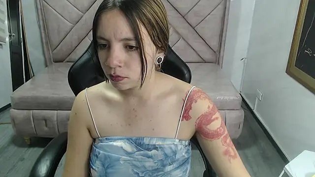 Snapshot of Eco_deluna_v chatting on February 9, 1:31 pm Eco deluna v online show from February 9, 1:31 pm