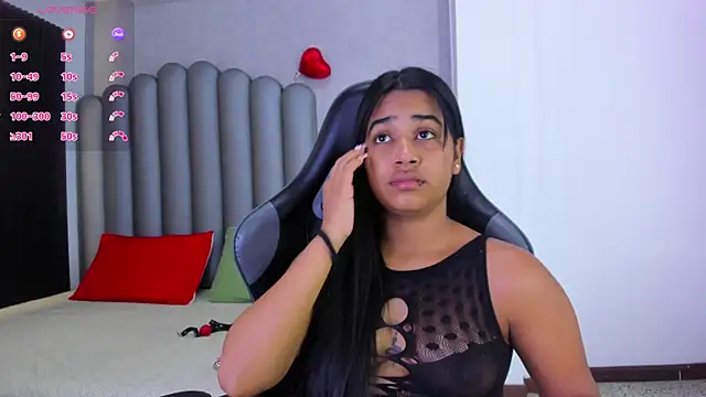 Shirleytaylor- online show from April 10, 11:39 am