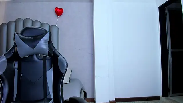 Shirleytaylor- online show from March 19, 11:43 am