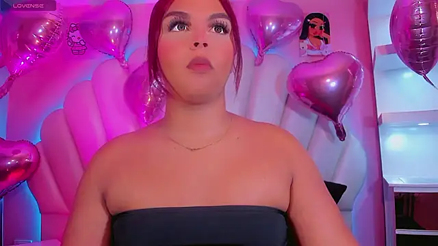 Maia Hotts online show from February 11, 11:43 am