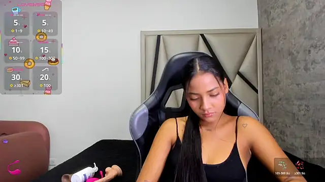 AyshelDoll1 online show from March 25, 11:42 am