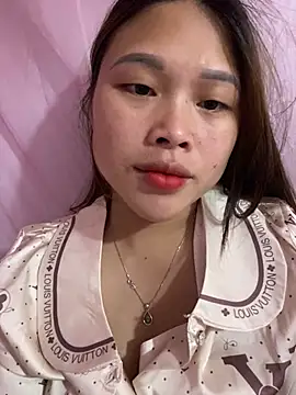 Emxinhka1 online show from April 19, 2:51 pm