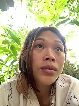 Emxinhka1 online show from May 15, 6:11 am
