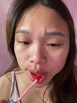 Emxinhka1 online show from April 19, 2:12 am