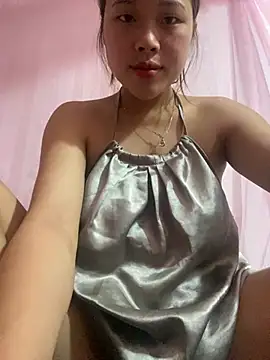 Emxinhka1 online show from May 6, 4:38 am