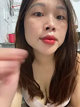 Emxinhka1 online show from August 1, 7:28 am