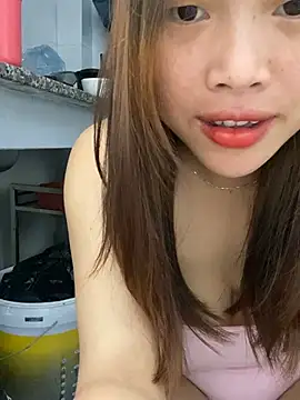 Emxinhka1 online show from July 17, 3:48 am