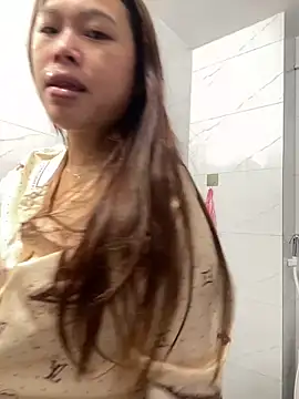 Emxinhka1 online show from April 25, 4:04 am