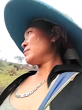 Neoone 1 online show from April 5, 10:44 am