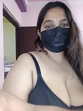 Aliya Hott online show from June 15, 6:46 am