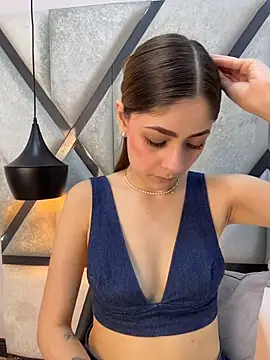 AriaWillssX online show from February 8, 8:17 pm