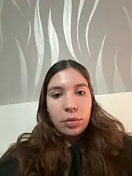 ineesdelreyy online show from January 31, 8:18 pm