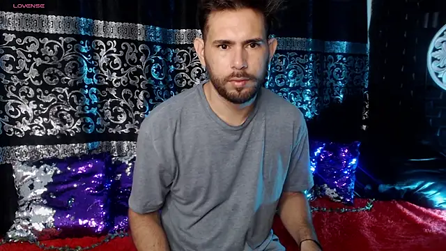 Snapshot of dany_ray chatting on February 4, 11:38 am dany ray online show from February 4, 11:38 am