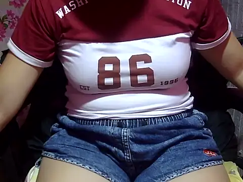 Sophia Kate 69 online show from April 5, 4:35 pm