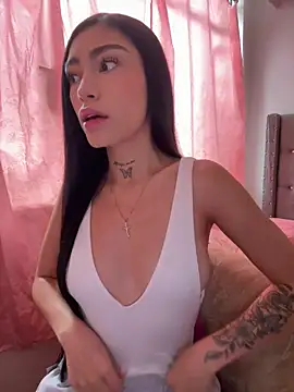 Bonny Eva online show from April 15, 4:44 pm