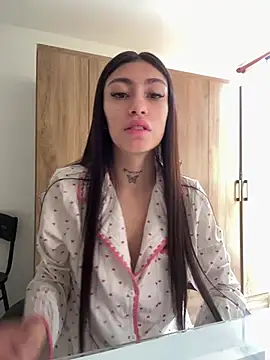 Snapshot of Bonny_Eva chatting on June 24, 4:27 pm Bonny Eva online show from June 24, 4:27 pm