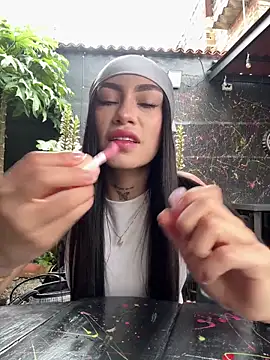 Bonny Eva online show from February 5, 6:48 pm