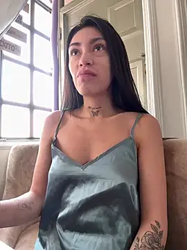 Bonny Eva online show from February 25, 4:40 pm