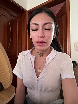 Bonny Eva online show from January 31, 9:46 pm