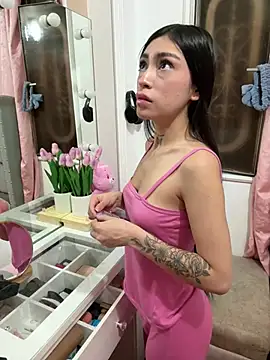 Snapshot of Bonny_Eva chatting on May 2, 4:18 am Bonny Eva online show from May 2, 4:18 am