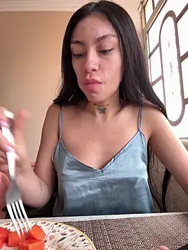 Bonny Eva online show from March 11, 2:55 pm